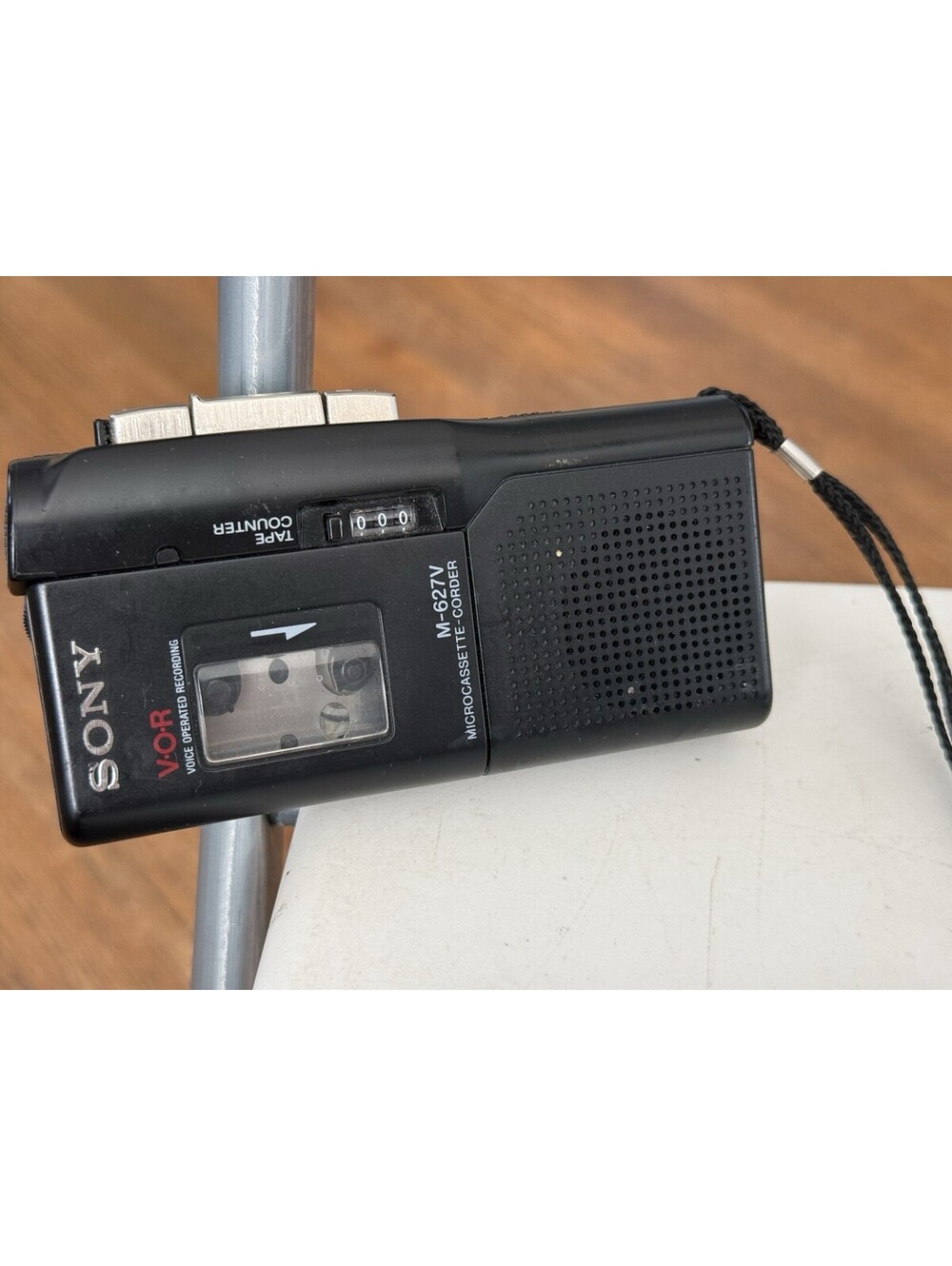 Sony Microcassette-Corder M-627V Handheld Voice Recorder w/Tape – FOR PARTS